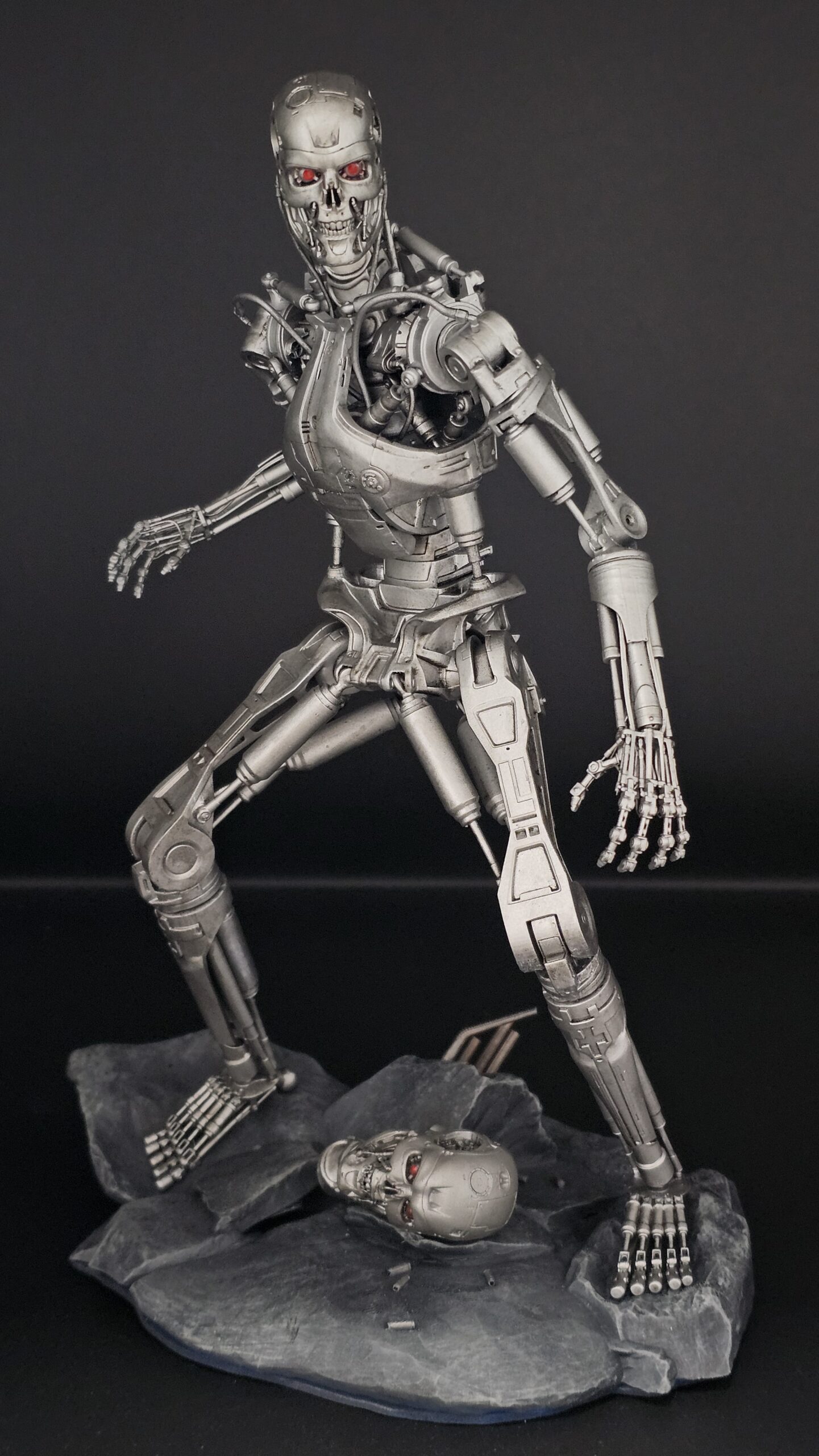 Featured image for “T-800”